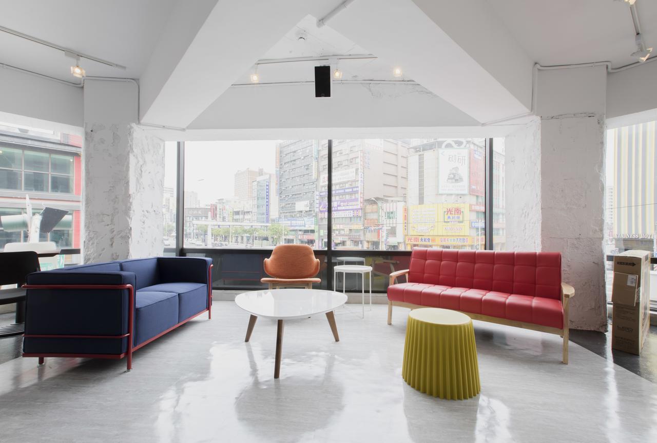 Single Inn-Kaohsiung Station Eksteriør billede